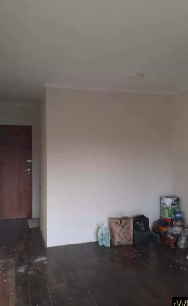 Apartamento à venda com 3 quartos, 64m² - Foto 3