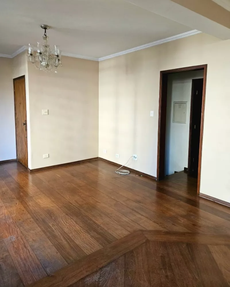 Apartamento à venda com 3 quartos, 148m² - Foto 1