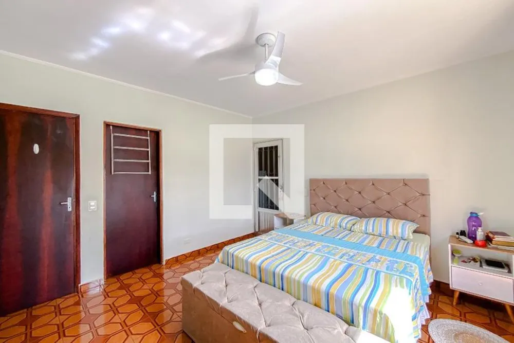 Casa, 4 quartos, 207 m² - Foto 2