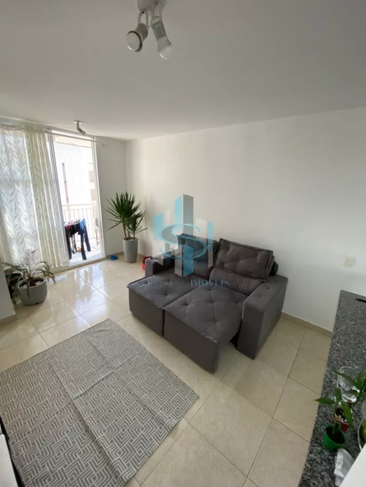 Apartamento à venda com 3 quartos, 60m² - Foto 2