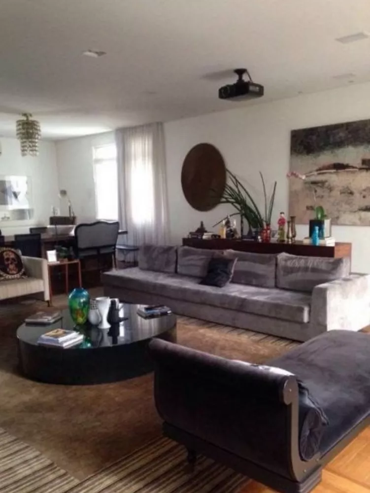 Apartamento à venda com 3 quartos, 380m² - Foto 2