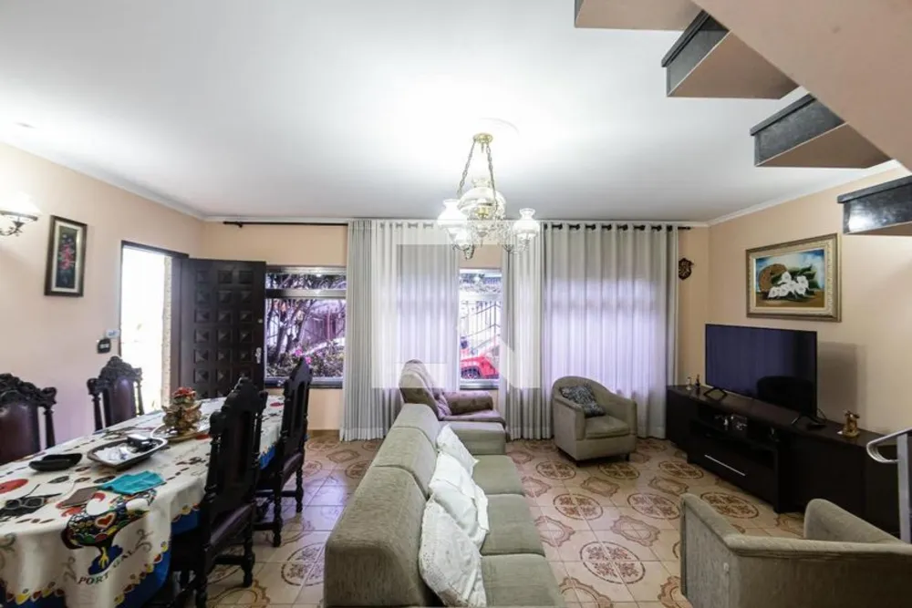 Casa, 3 quartos, 220 m² - Foto 1