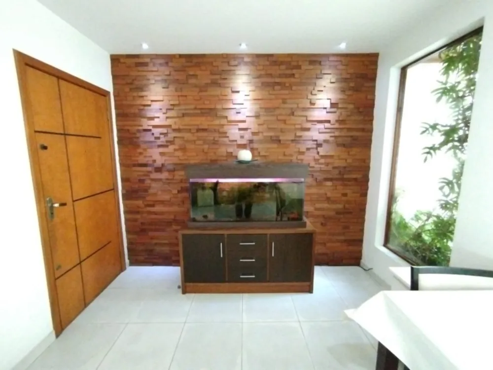 Casa, 6 quartos, 305 m² - Foto 2