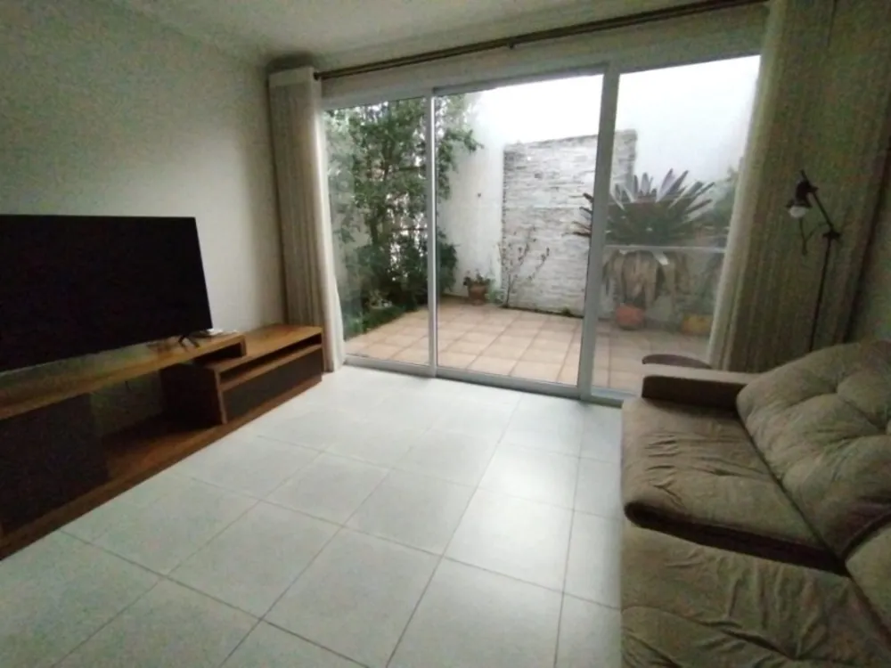 Casa, 6 quartos, 305 m² - Foto 1