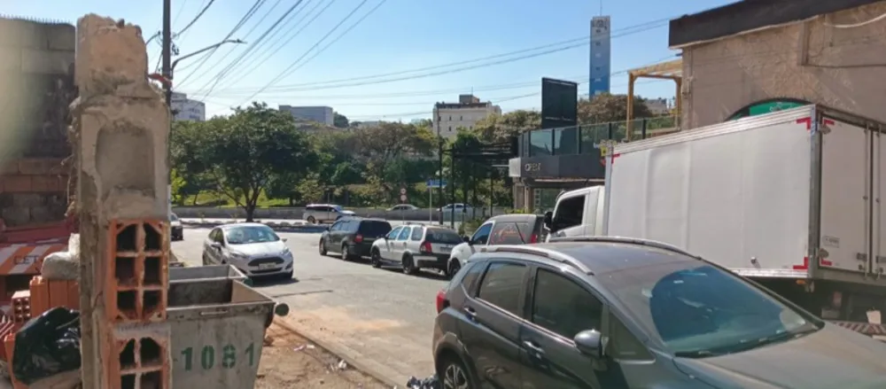 Loteamento e Condomínio, 270 m² - Foto 1