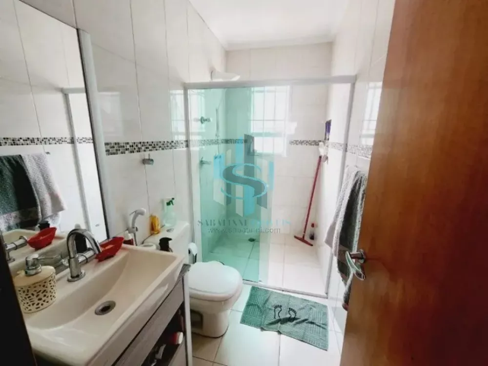 Casa, 2 quartos, 200 m² - Foto 1