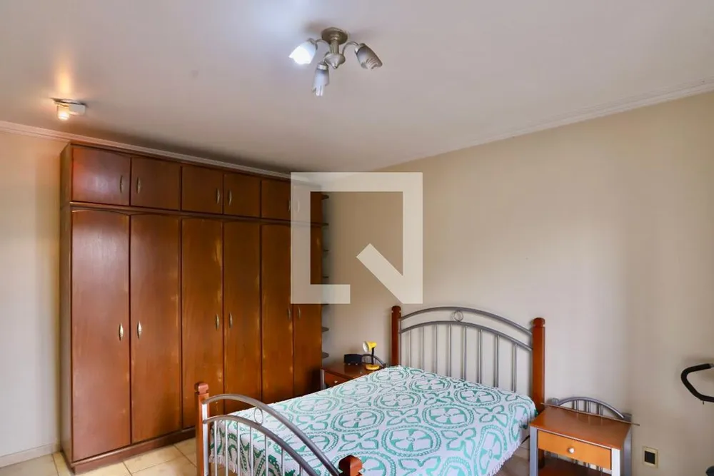 Casa, 3 quartos, 220 m² - Foto 2