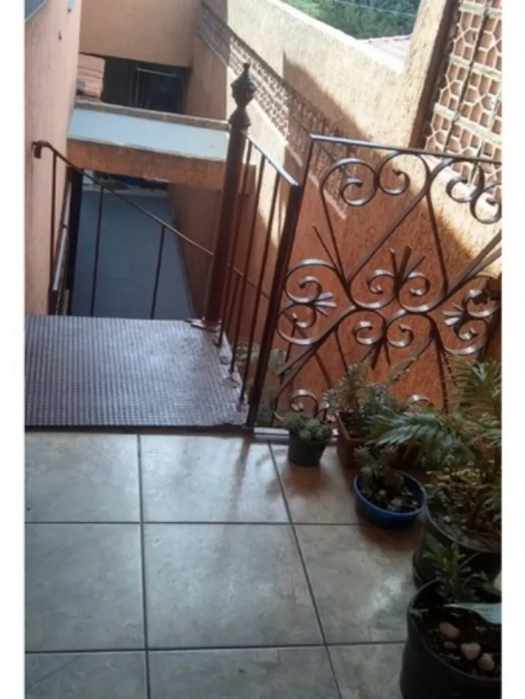 Casa, 4 quartos, 224 m² - Foto 2