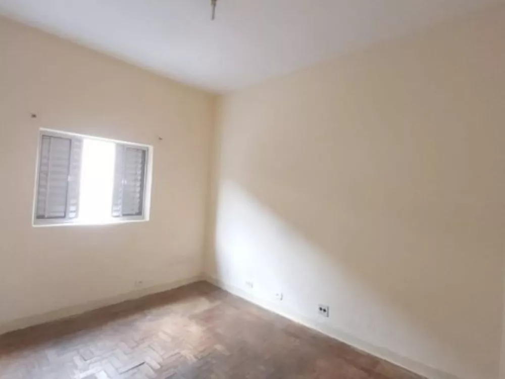 Casa à venda com 3 quartos, 200m² - Foto 8