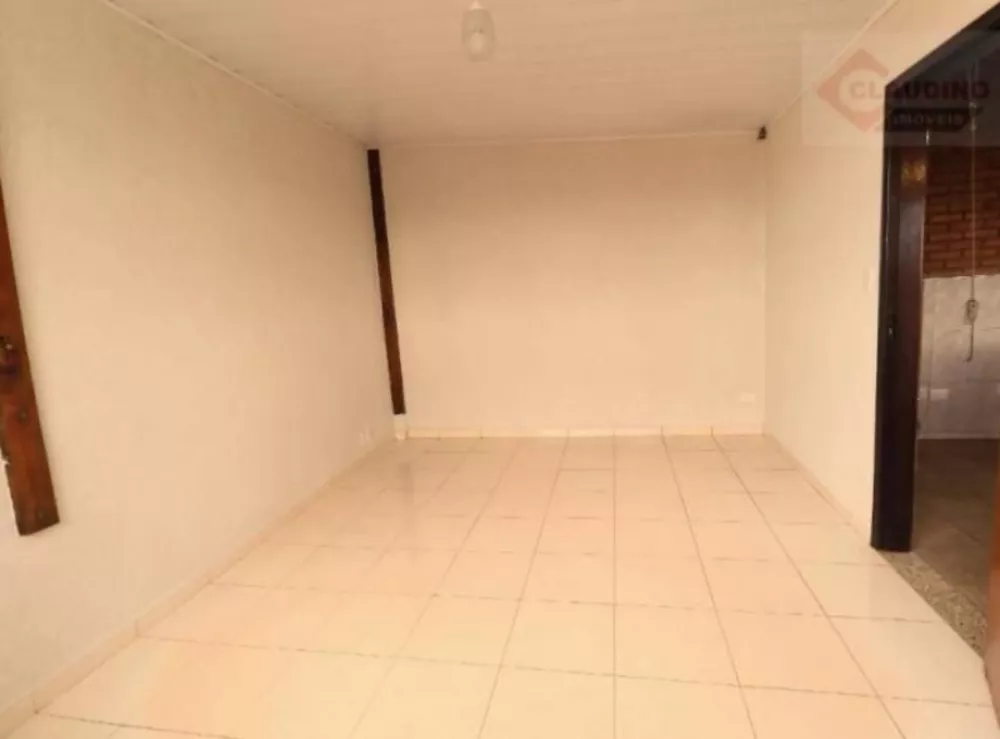 Casa, 3 quartos, 330 m² - Foto 2