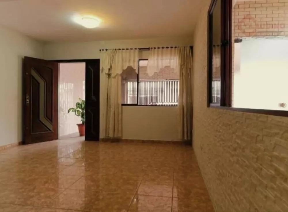 Casa, 3 quartos, 330 m² - Foto 1