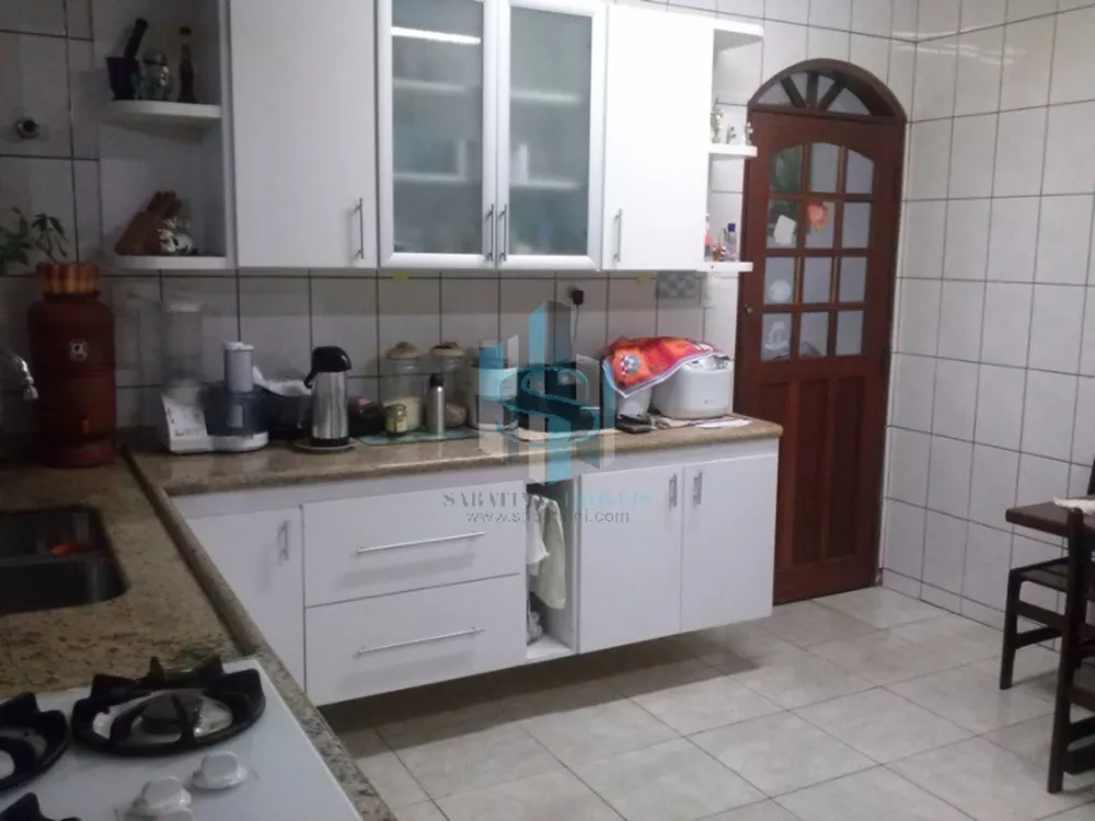 Casa, 3 quartos, 273 m² - Foto 1