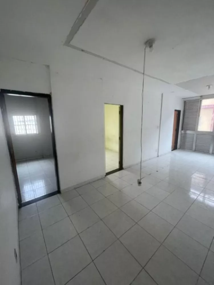 Apartamento à venda com 2 quartos, 60m² - Foto 3