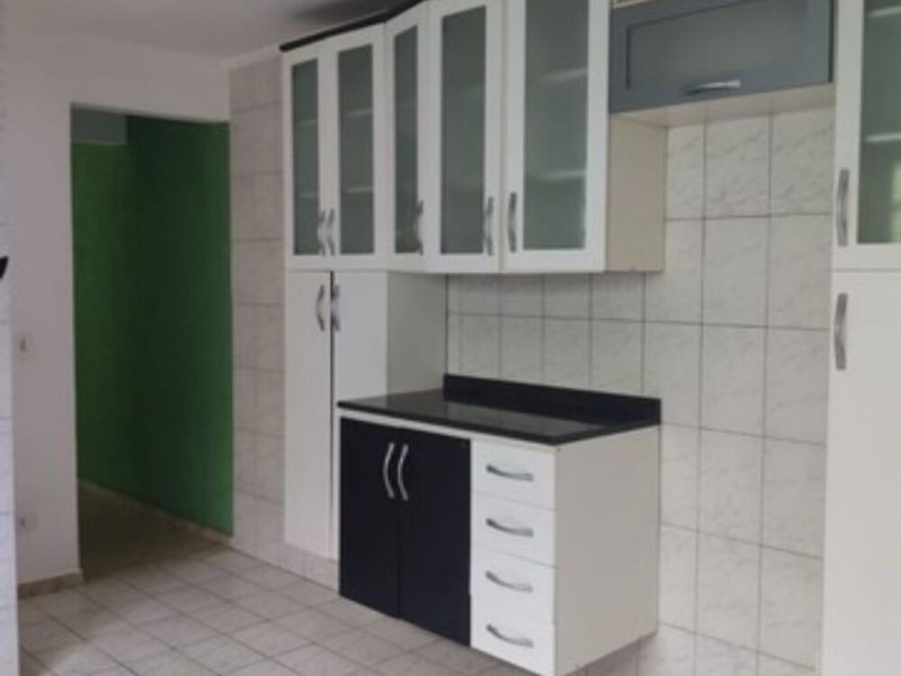 Casa à venda com 3 quartos, 150m² - Foto 2