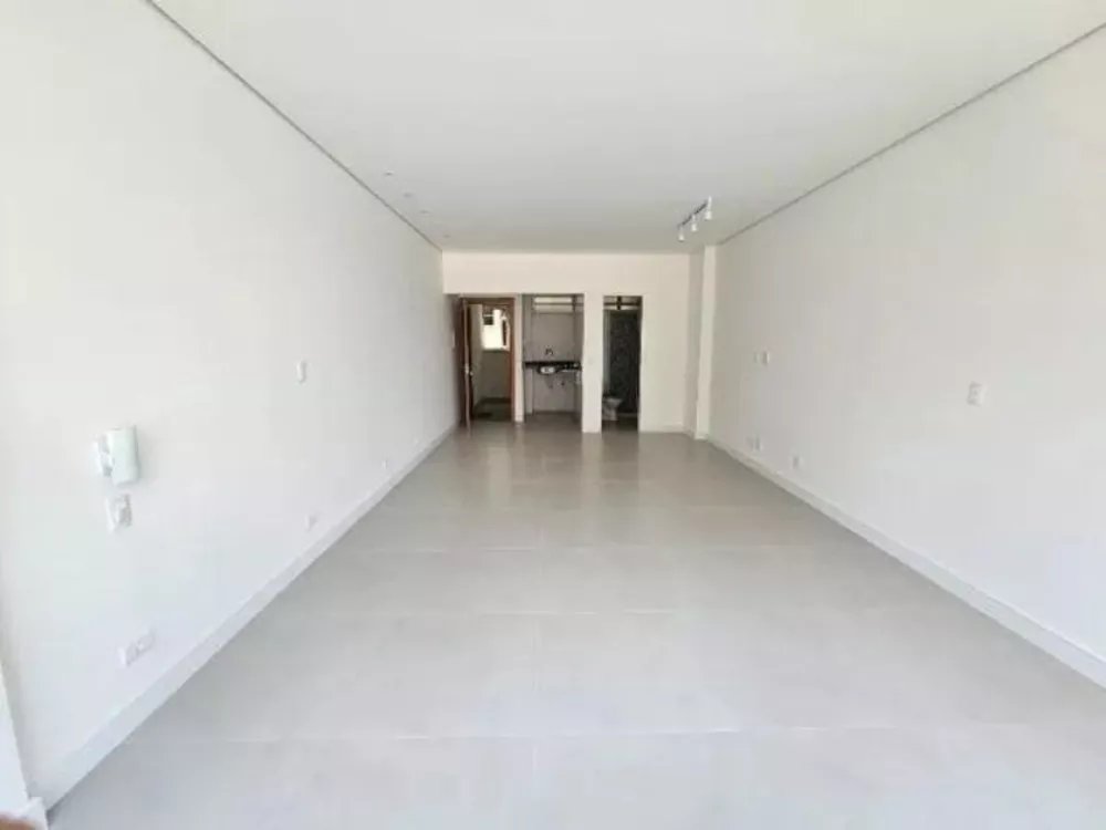 Apartamento à venda com 1 quarto, 35m² - Foto 4