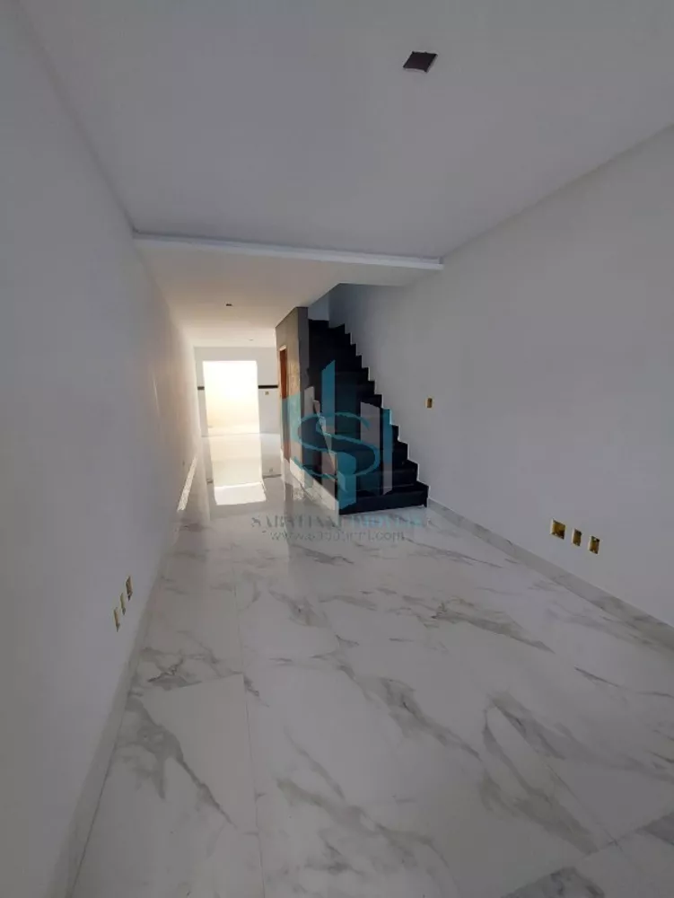 Casa, 3 quartos, 108 m² - Foto 2