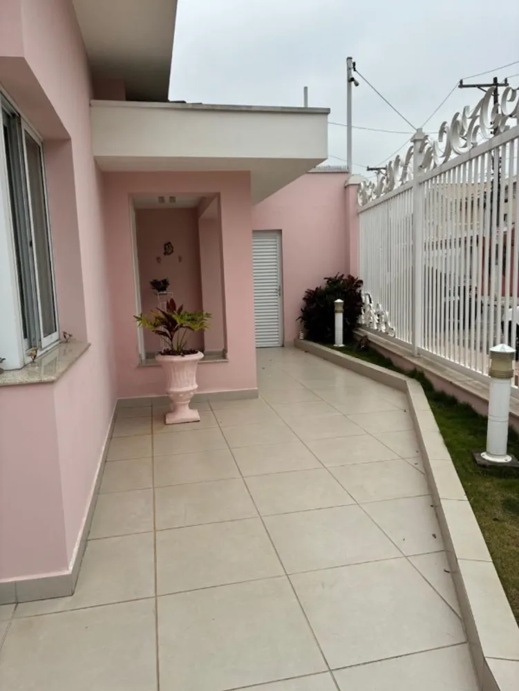 Casa, 3 quartos, 285 m² - Foto 3