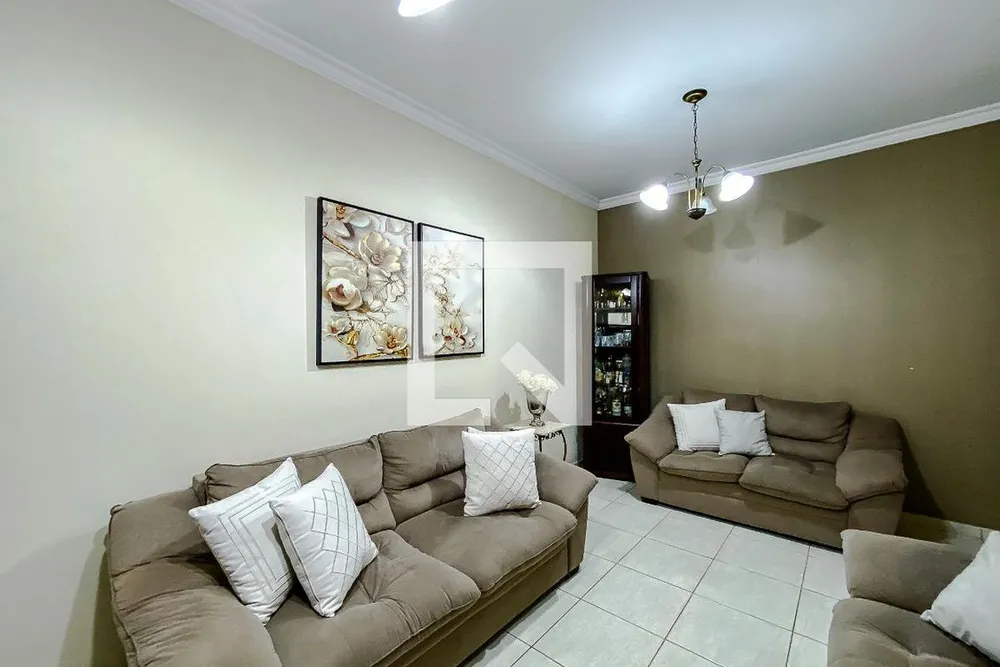 Casa, 4 quartos, 250 m² - Foto 1
