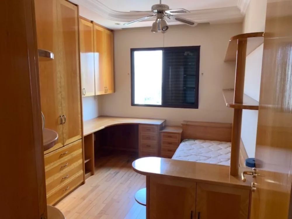 Cobertura à venda com 3 quartos, 250m² - Foto 23