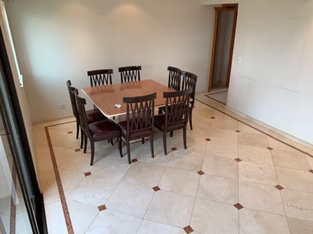 Cobertura à venda com 3 quartos, 250m² - Foto 3