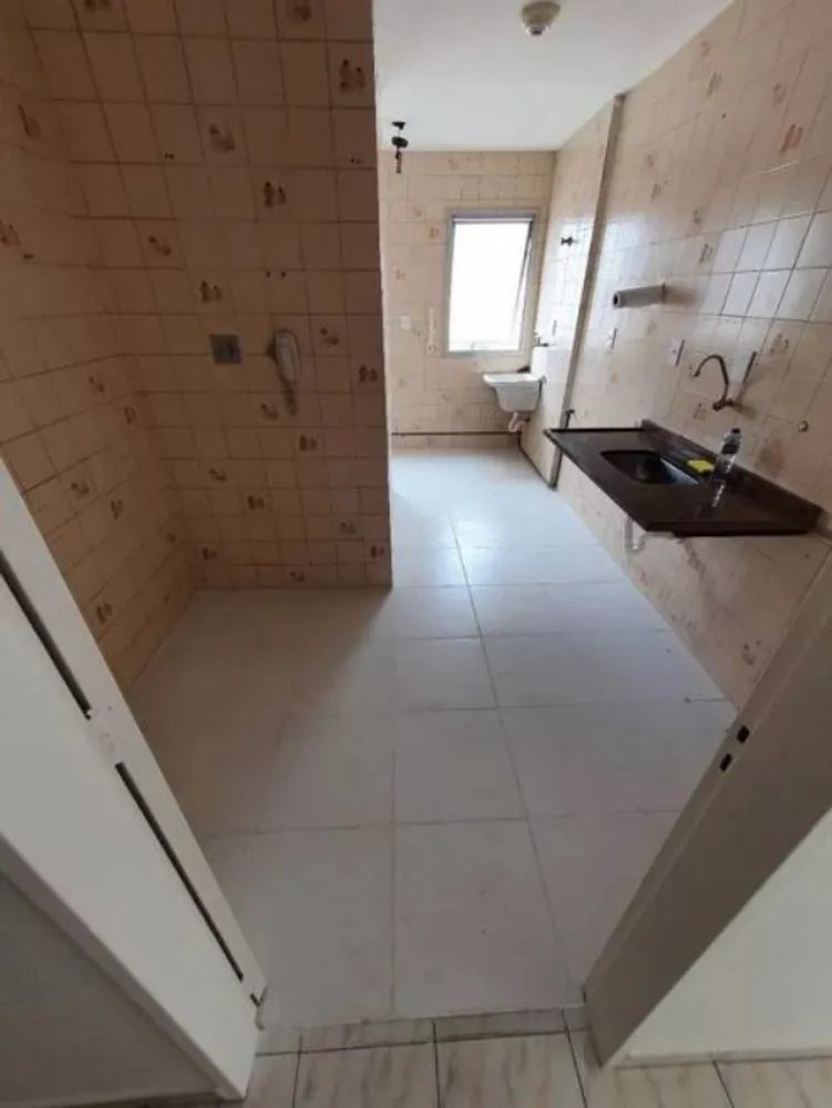 Apartamento à venda com 2 quartos, 60m² - Foto 8