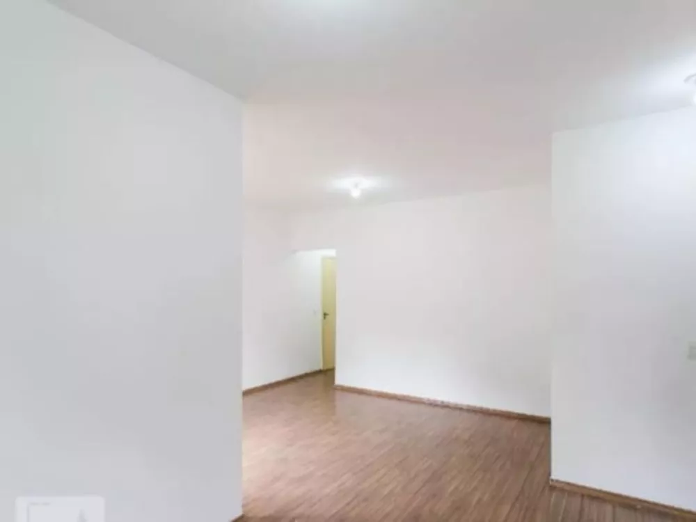 Apartamento à venda com 2 quartos, 60m² - Foto 14