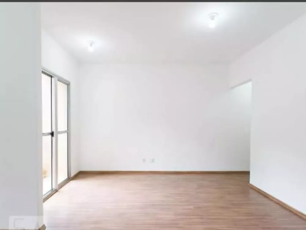 Apartamento à venda com 2 quartos, 60m² - Foto 2