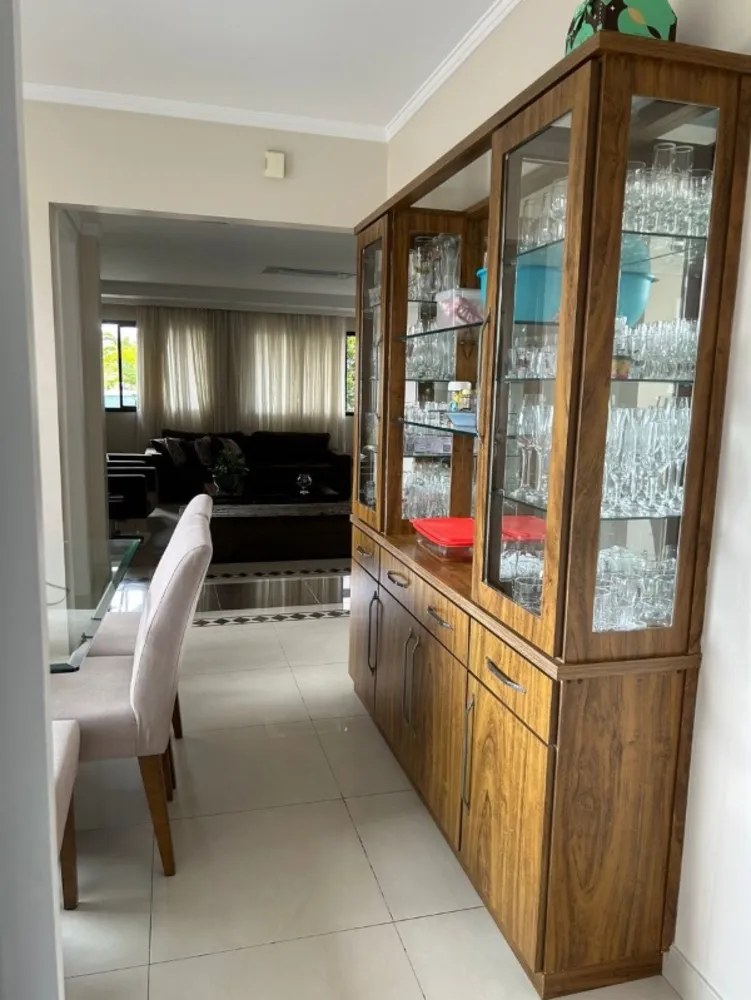 Apartamento, 3 quartos, 183 m² - Foto 2
