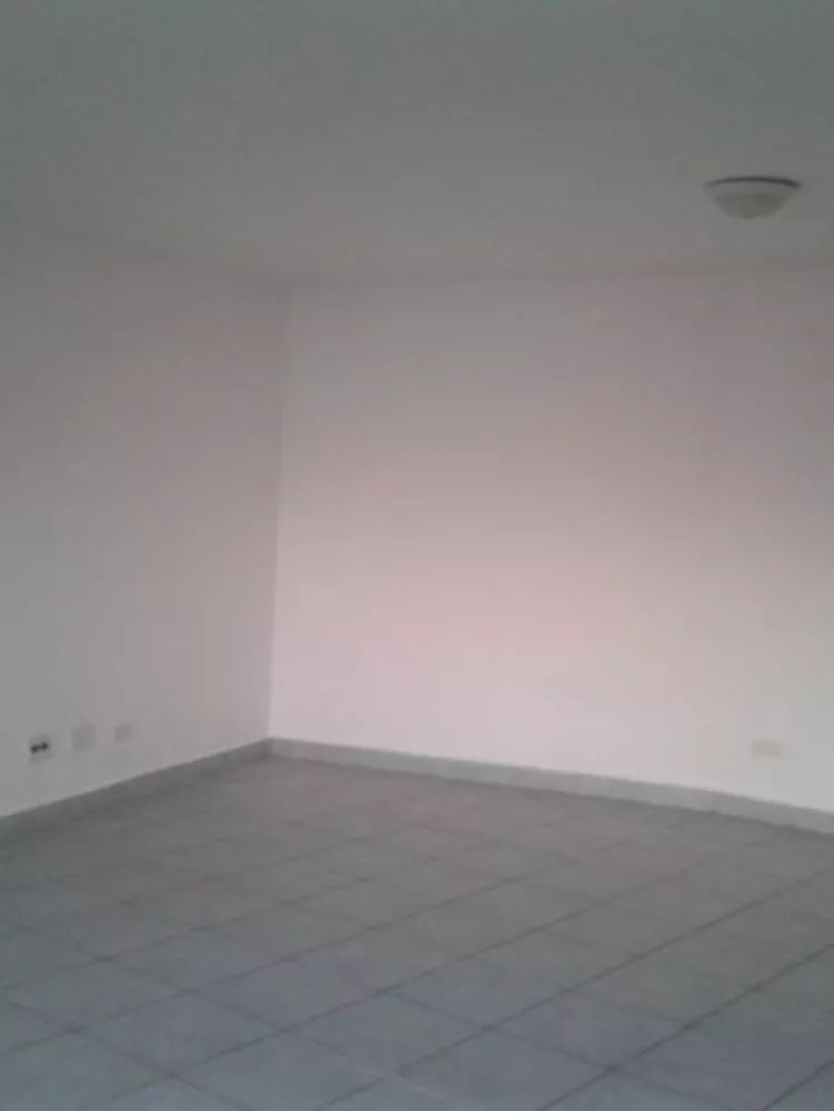 Apartamento à venda com 1 quarto, 35m² - Foto 4