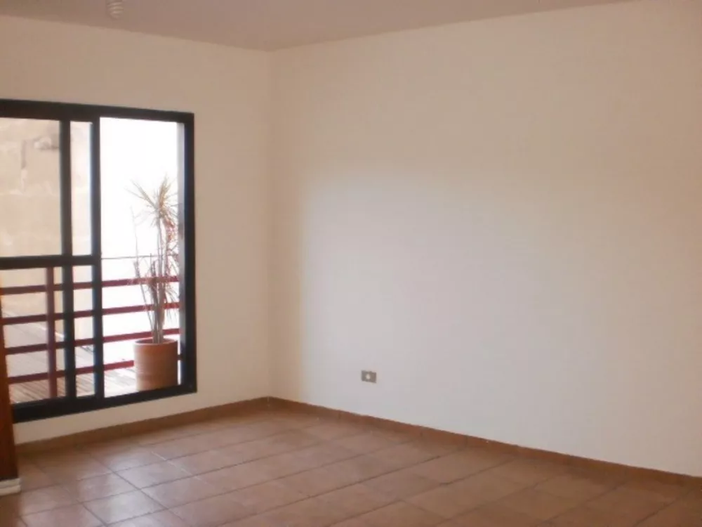 Apartamento à venda com 1 quarto, 35m² - Foto 1