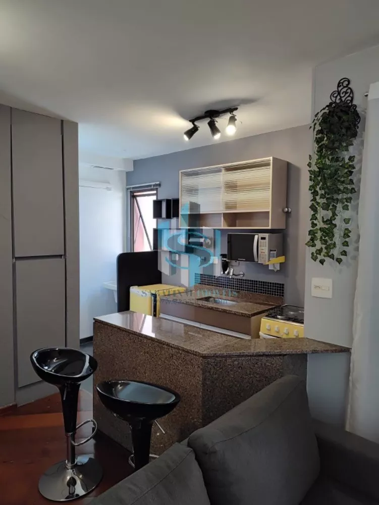 Apartamento à venda com 1 quarto, 45m² - Foto 1