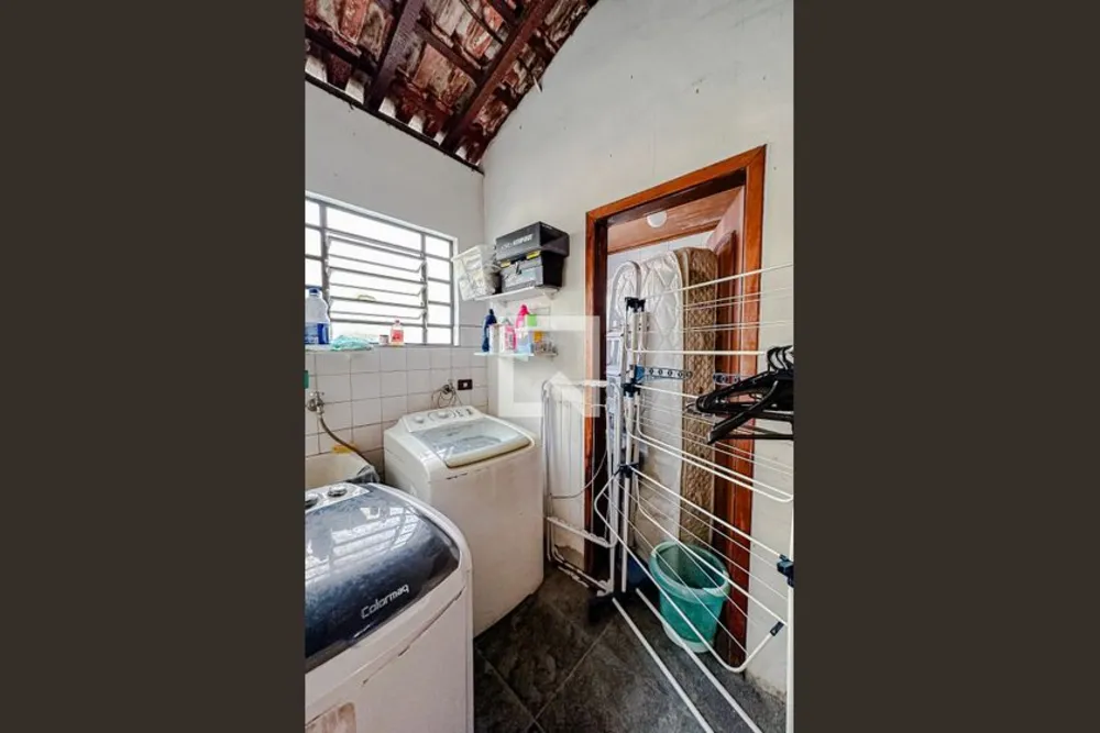 Casa, 3 quartos, 210 m² - Foto 1