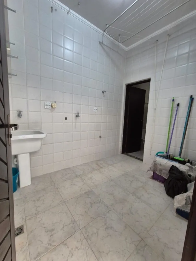 Casa, 3 quartos, 303 m² - Foto 3