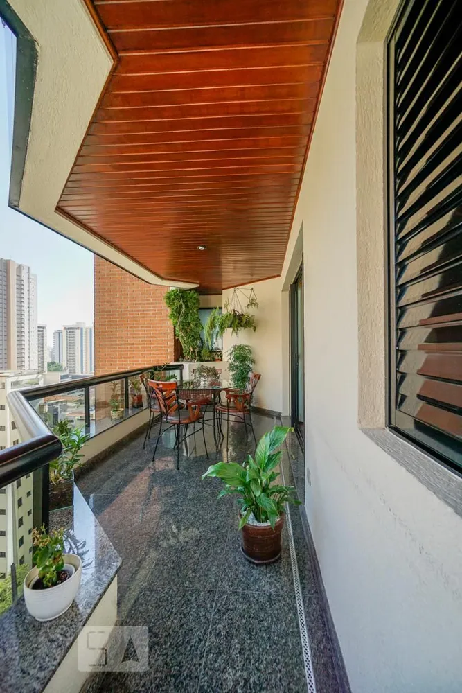 Apartamento, 3 quartos, 130 m² - Foto 1