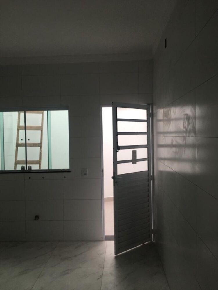 Casa, 3 quartos, 95 m² - Foto 2