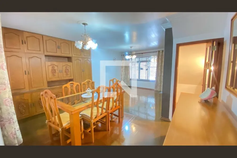 Casa, 3 quartos, 198 m² - Foto 1