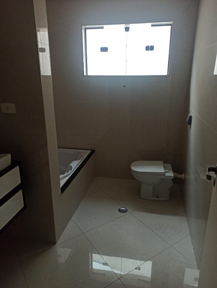 Casa, 3 quartos, 200 m² - Foto 3