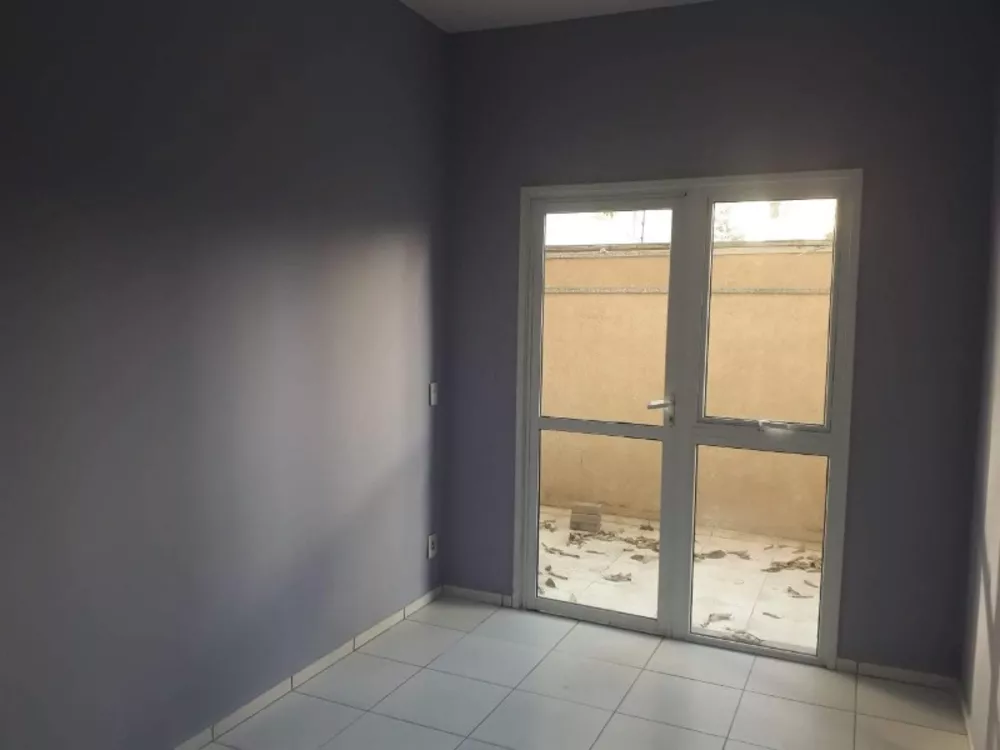 Apartamento à venda com 2 quartos, 66m² - Foto 2