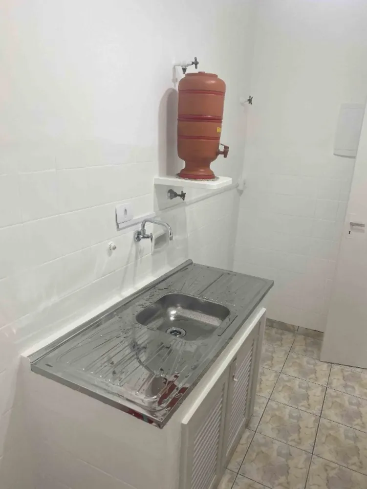 Apartamento, 1 quarto, 27 m² - Foto 2