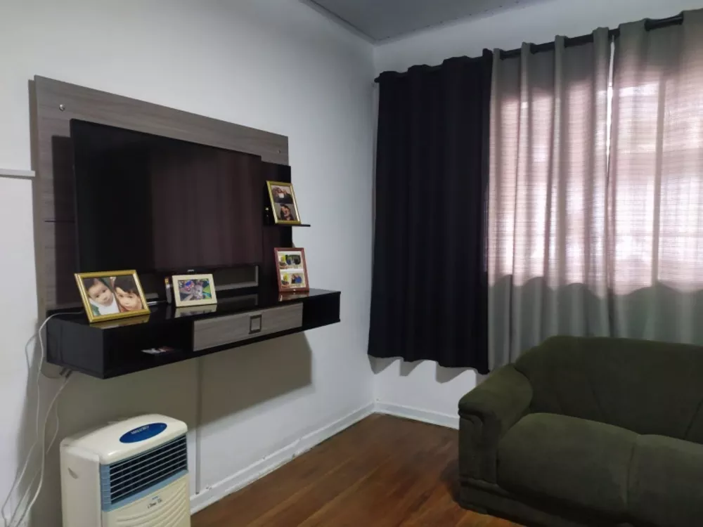 Casa à venda com 3 quartos, 300m² - Foto 3