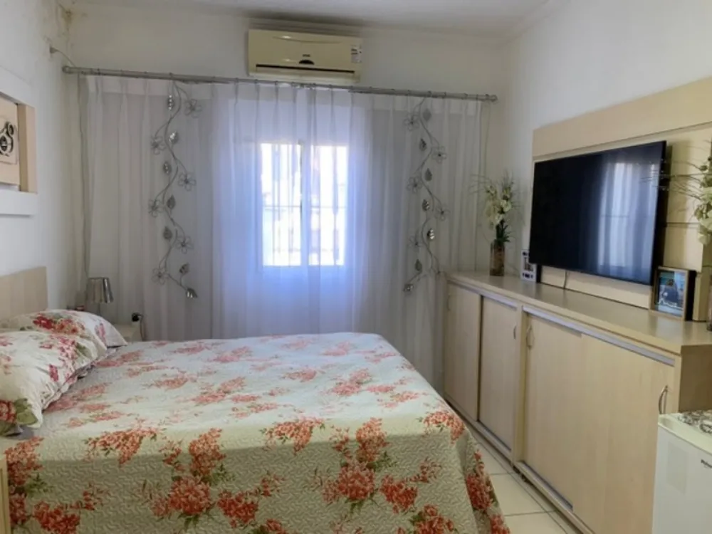 Casa, 4 quartos, 350 m² - Foto 2