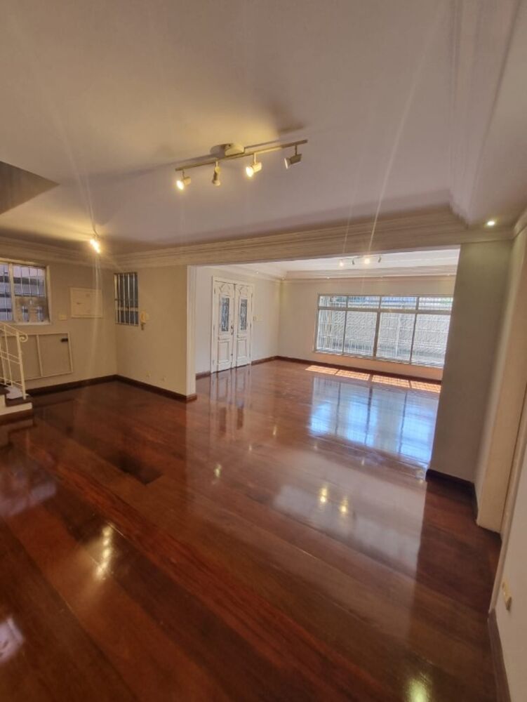 Casa, 3 quartos, 500 m² - Foto 1