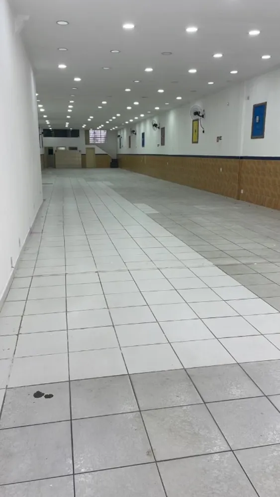 Loja-Salão, 400 m² - Foto 1