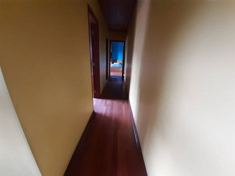 Casa, 5 quartos, 266 m² - Foto 1