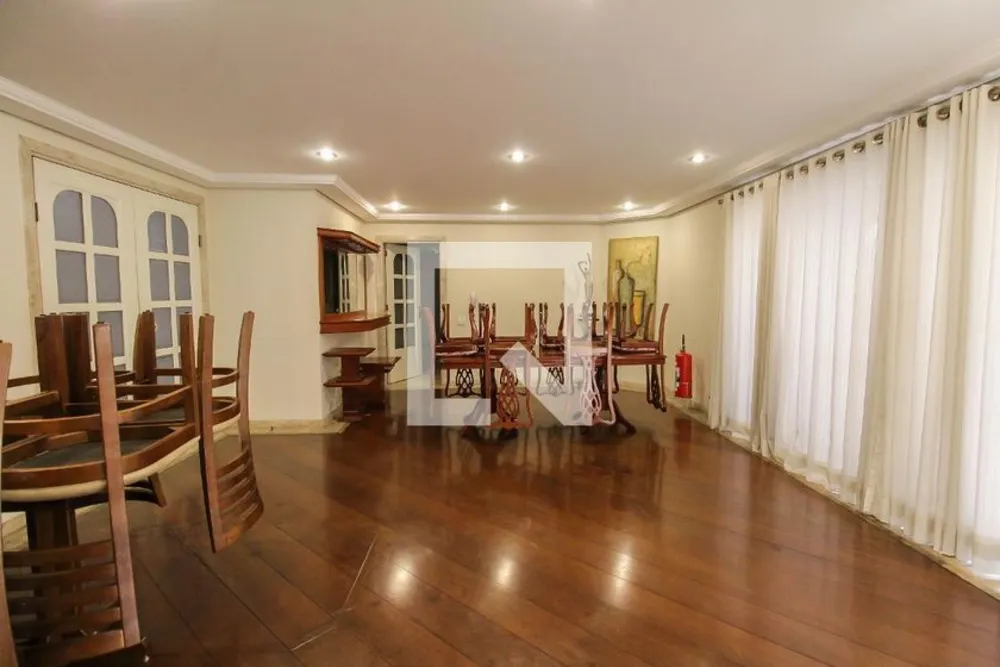 Apartamento, 4 quartos, 220 m² - Foto 1