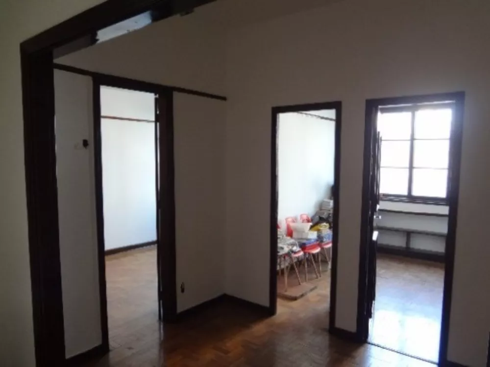 Apartamento à venda com 2 quartos, 76m² - Foto 2