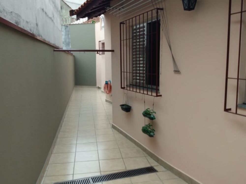 Casa à venda com 4 quartos, 186m² - Foto 4