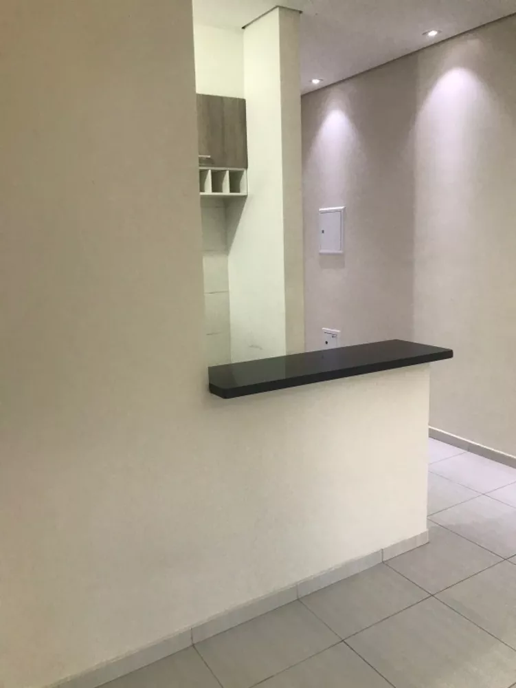 Apartamento à venda com 2 quartos, 50m² - Foto 4