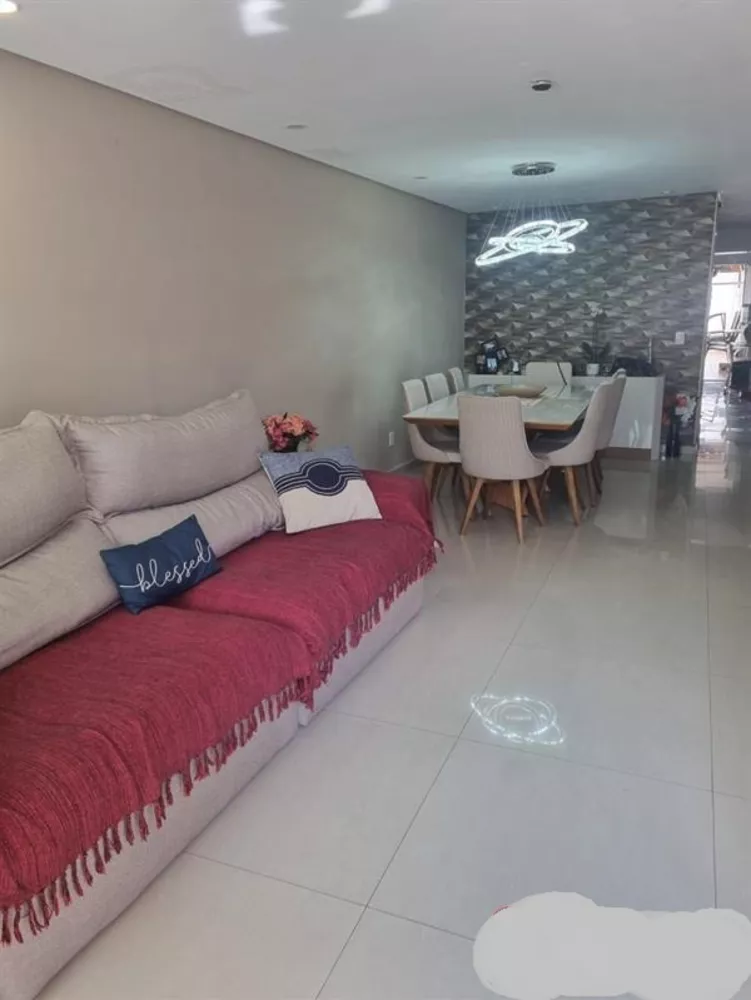 Casa à venda com 3 quartos, 190m² - Foto 5