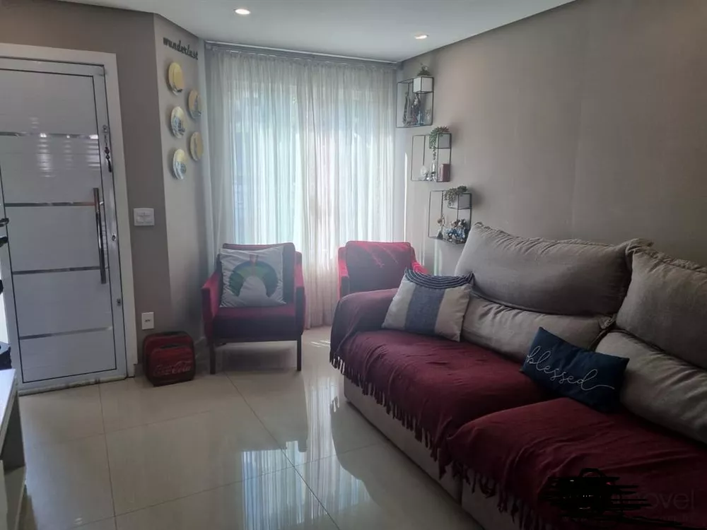 Casa à venda com 3 quartos, 190m² - Foto 4